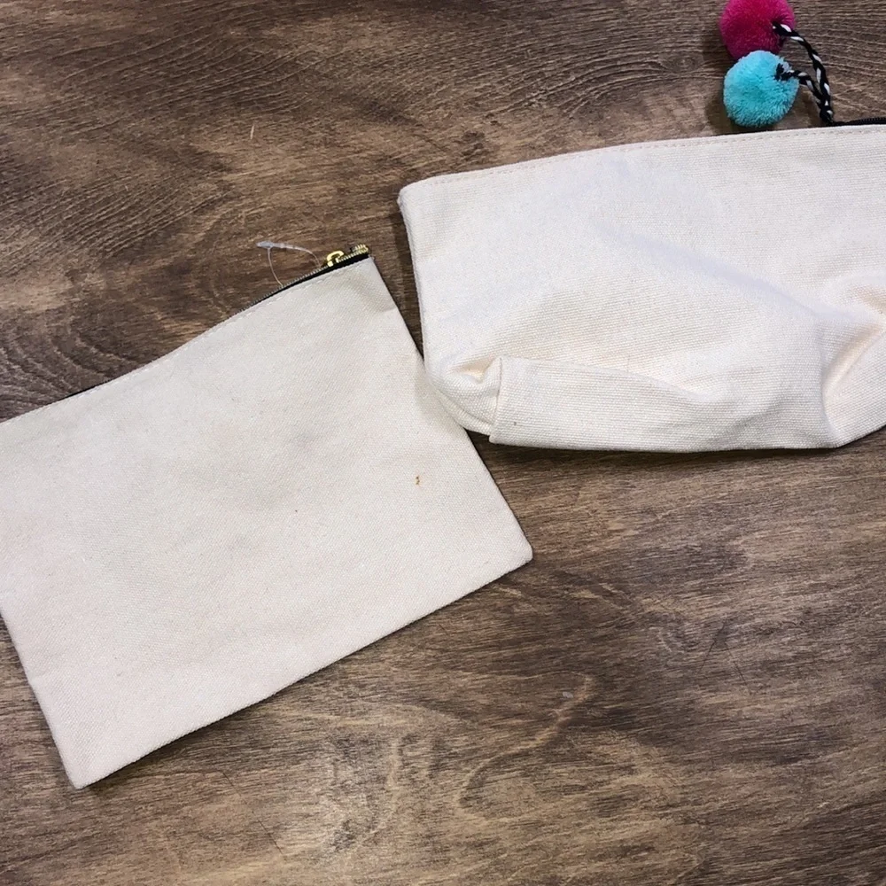 2 adorable cosmetics travel bags
